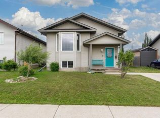 1807 W 49th Ave, Lloydminster, SK S9V 0Z3