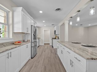 206 Adams Dr, Crestview, FL 32536