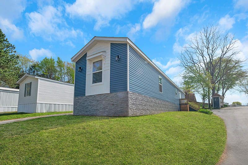 1st image of 710 Sand Hill Rd #43