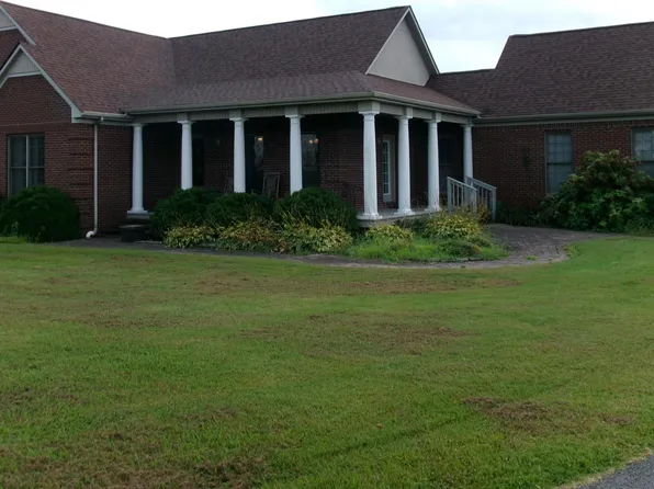 2737 State Route 94 E, Sedalia, KY 42079