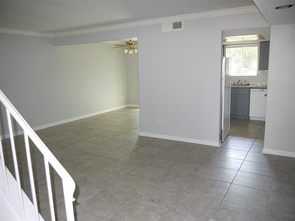 4th image of 5005 Georgi Ln APT 218