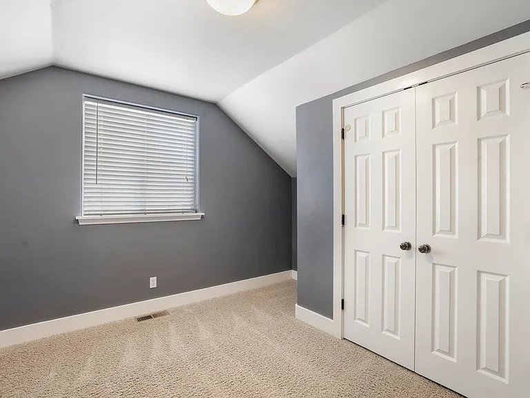 1107 Bailey Ave — Photo 30
