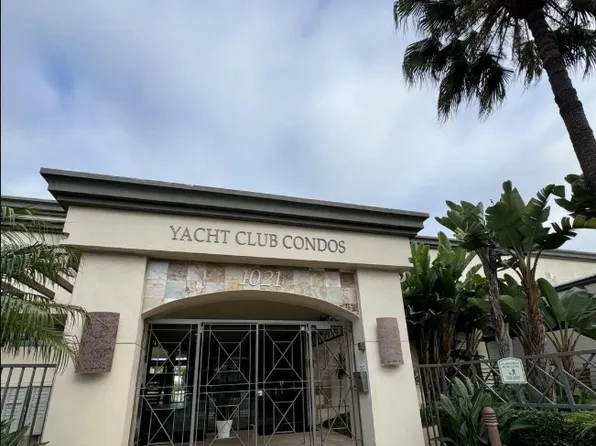 1021 Scott St, San Diego, CA 92106