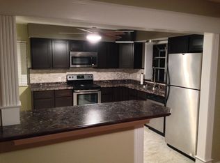 11300 Manchester Rd, Saint Louis, MO 63122