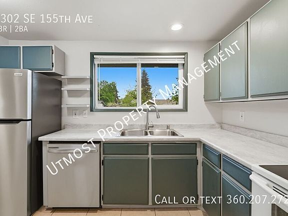 5th image of 1302 SE 155th Ave