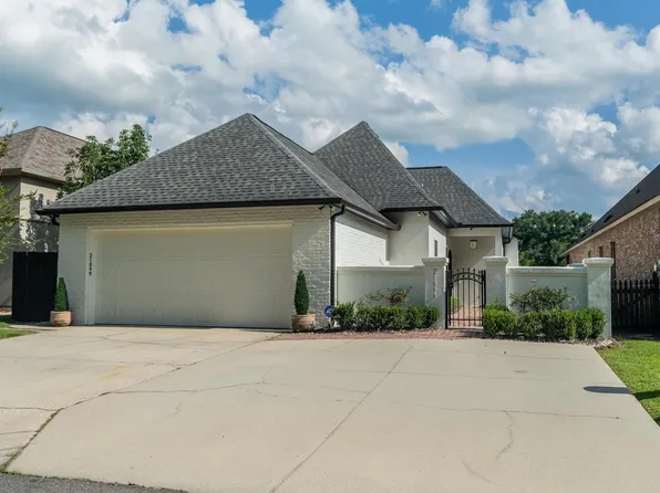 21099 Waterfront East Dr, Maurepas, LA 70449