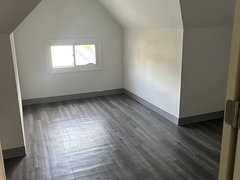 598 Washington Ave #2 — Photo 18