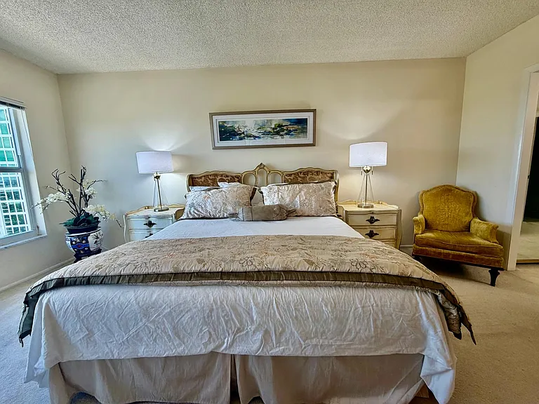 Main bedroom
