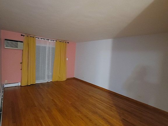 5th image of 7929 W Grand Ave