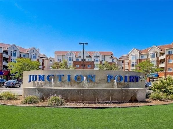 301 Harbour Town Dr APT 304