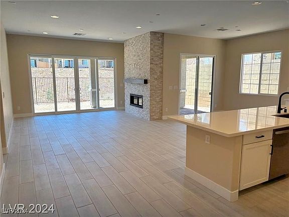 4th image of 85 Cathedral Wash Pl