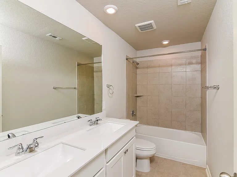 13211 Braxon Pass — Photo 16