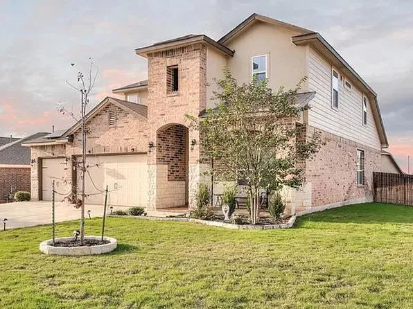 6087 Akin Cir, San Antonio, TX 78261