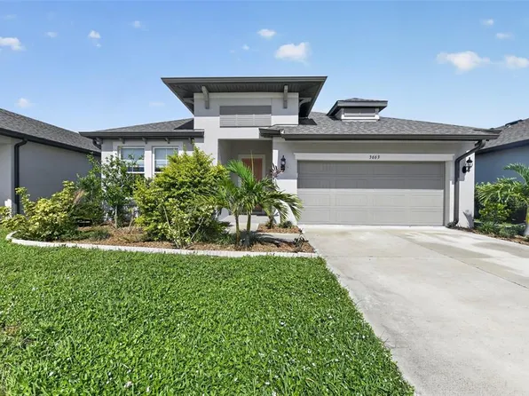 3663 Quiet Dr, Sarasota, FL 34240