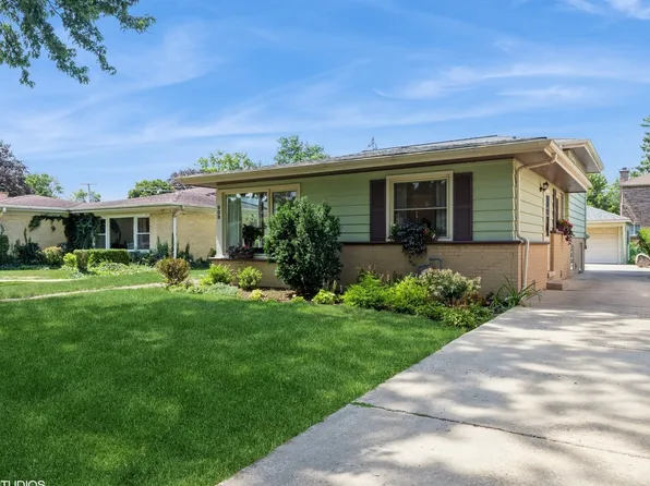 908 Park Plaine Ave, Park Ridge, IL 60068