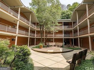 250 Little St APT D107, Athens, GA
