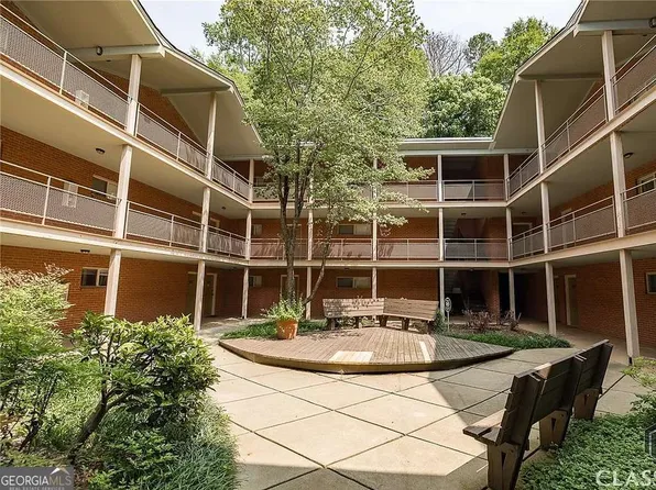 250 Little St APT D107, Athens, GA 30605