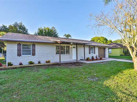 3rd image of 2827 Delrose Dr N