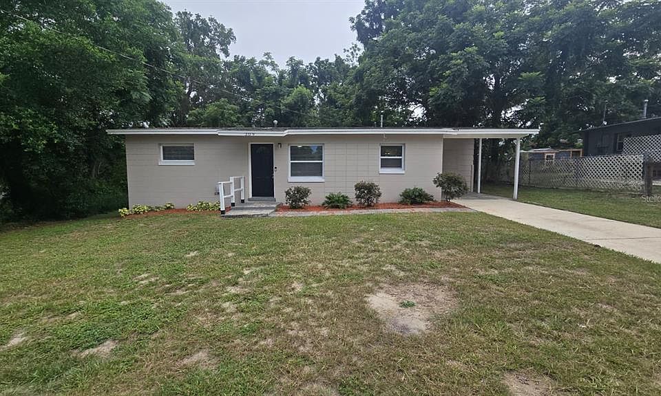 1st image of 309 ARECA STREET
