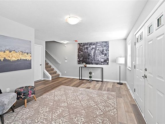 2nd image of 409 W Water St #J