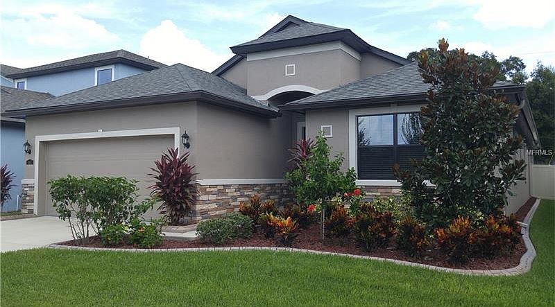 1st image of 816 Vino Verde Cir