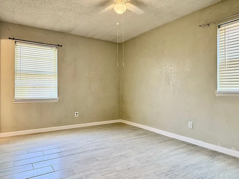 3304 Neely Ave — Photo 13