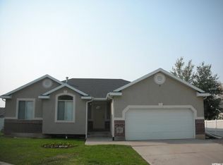 328 E 1525 N, Layton, UT 84041