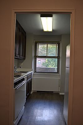 5th image of 175-01 Hillside Ave #5B