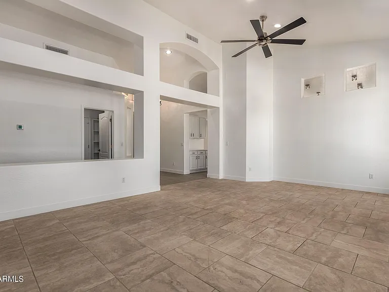 4327 E Sands Dr — Photo 7