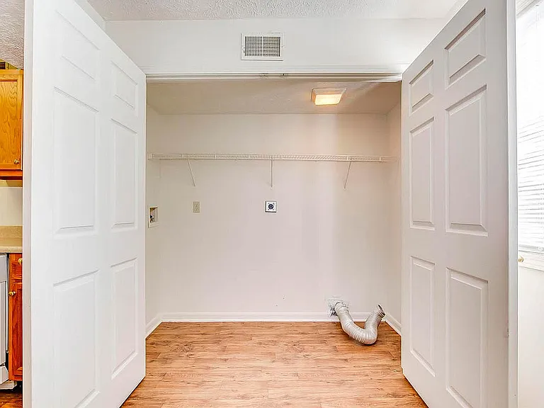 Washer/Dryer Connection