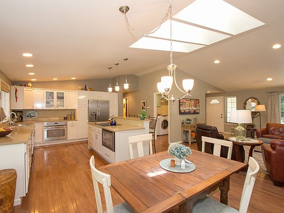 5th image of 14811 44th Avenue Ct NW