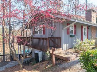 8285 Bennett Ln, Gainesville, GA 30506