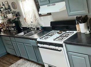 276 Dundee, Saline, MI 48176