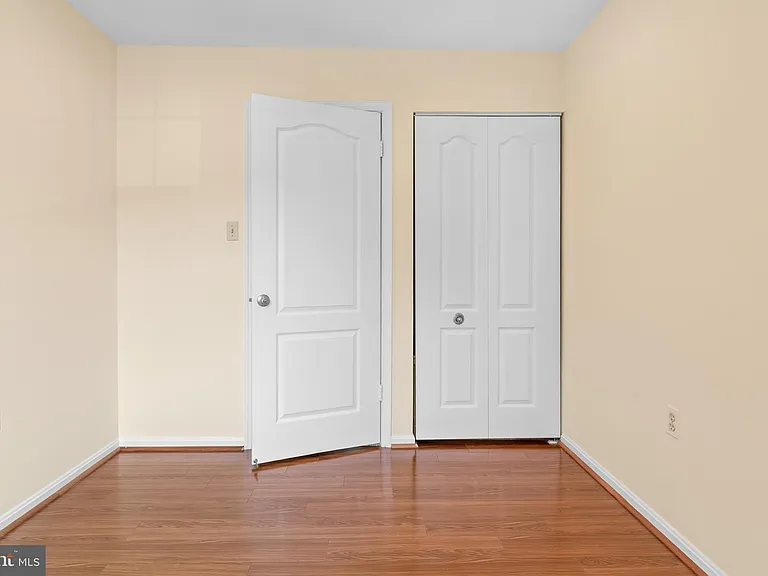 26 Wessex Ct — Photo 23