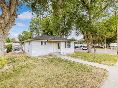 701 Bush St, Carlin, NV, 89822