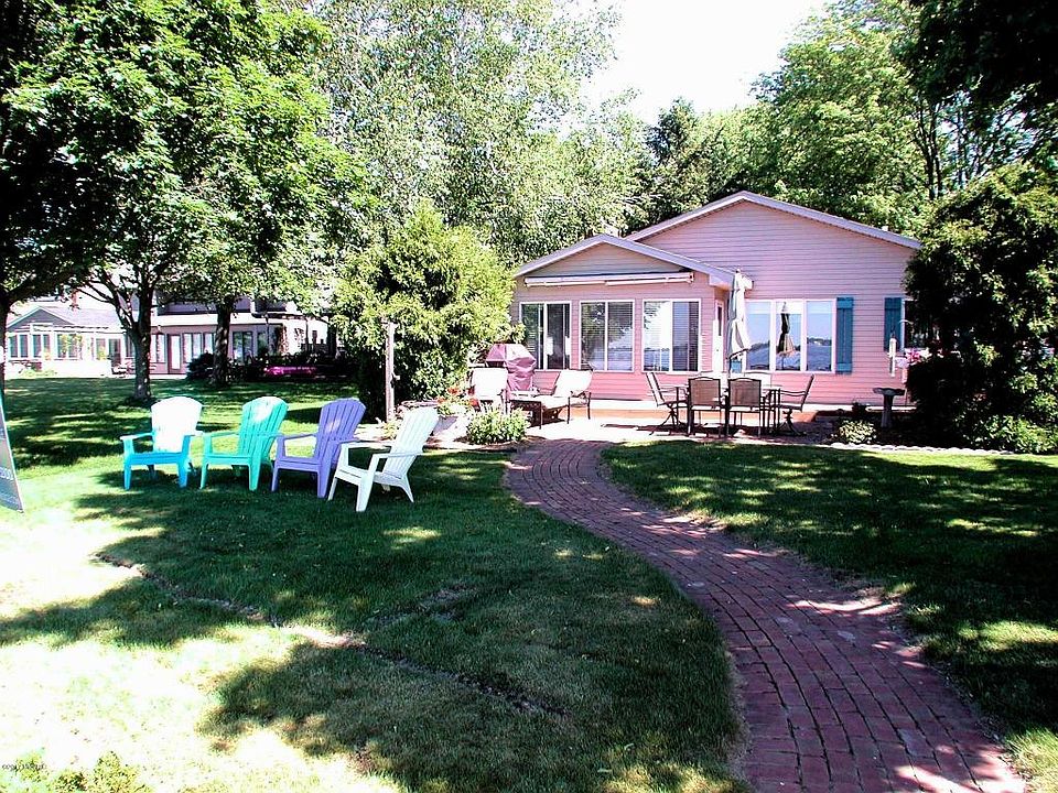 1st image of 2278 Parker Dr