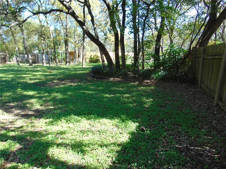 9213 Independence Loop — Photo 20