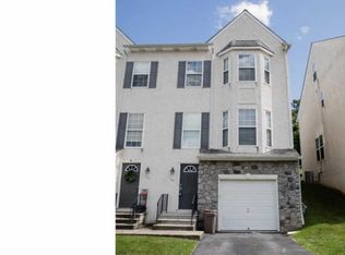 714 Beech Ct, Bridgeport, PA 19405
