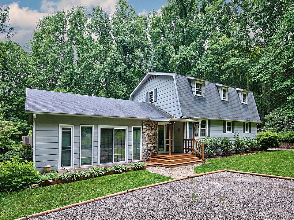 1st image of 367 Twin Brook Dr