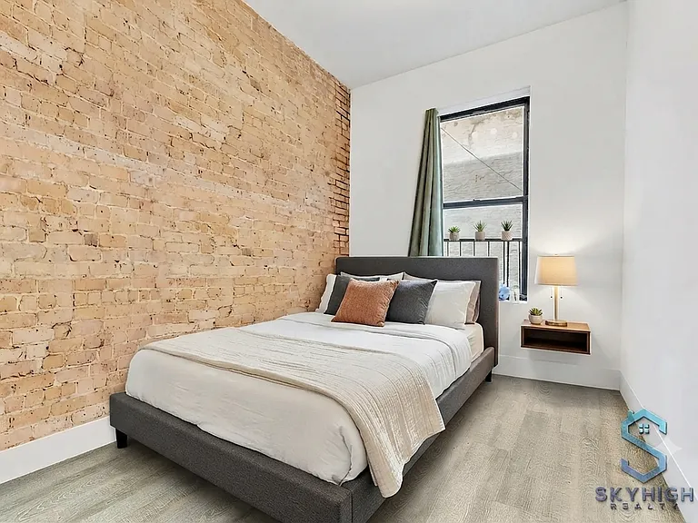 723 Knickerbocker Ave #3D — Photo 6