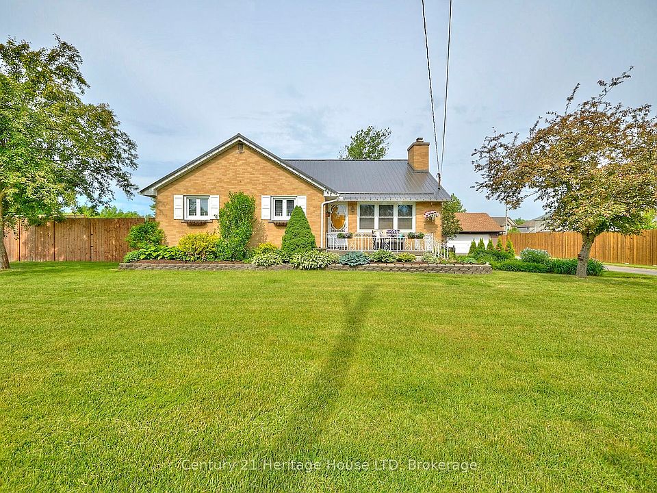 1st image of 467 Gorham Rd