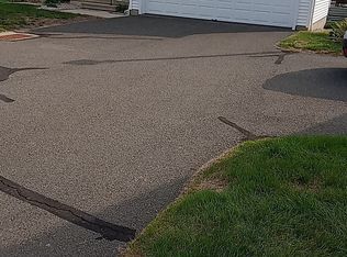 20 Albertson Way #20, Bristol, CT 06010