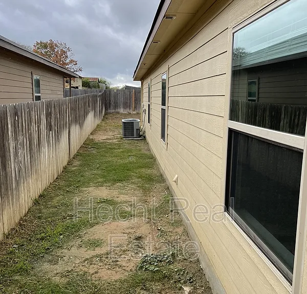 217 Kaspar Way #1 — Photo 18