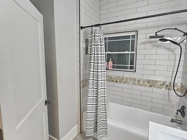 409 Perkins Ave — Photo 18