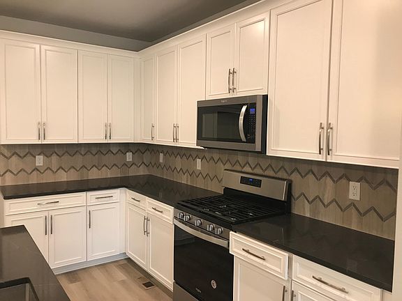 Contemporary kitchen design