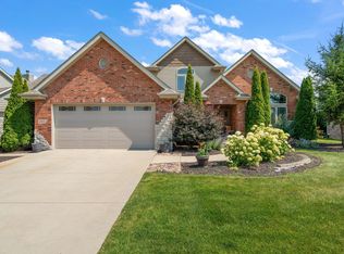 10321 Golden Arch Ave, Saint John, IN 46373