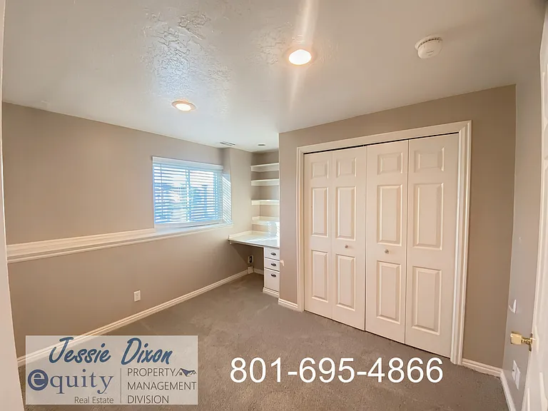 5889 S 3260 W — Photo 19
