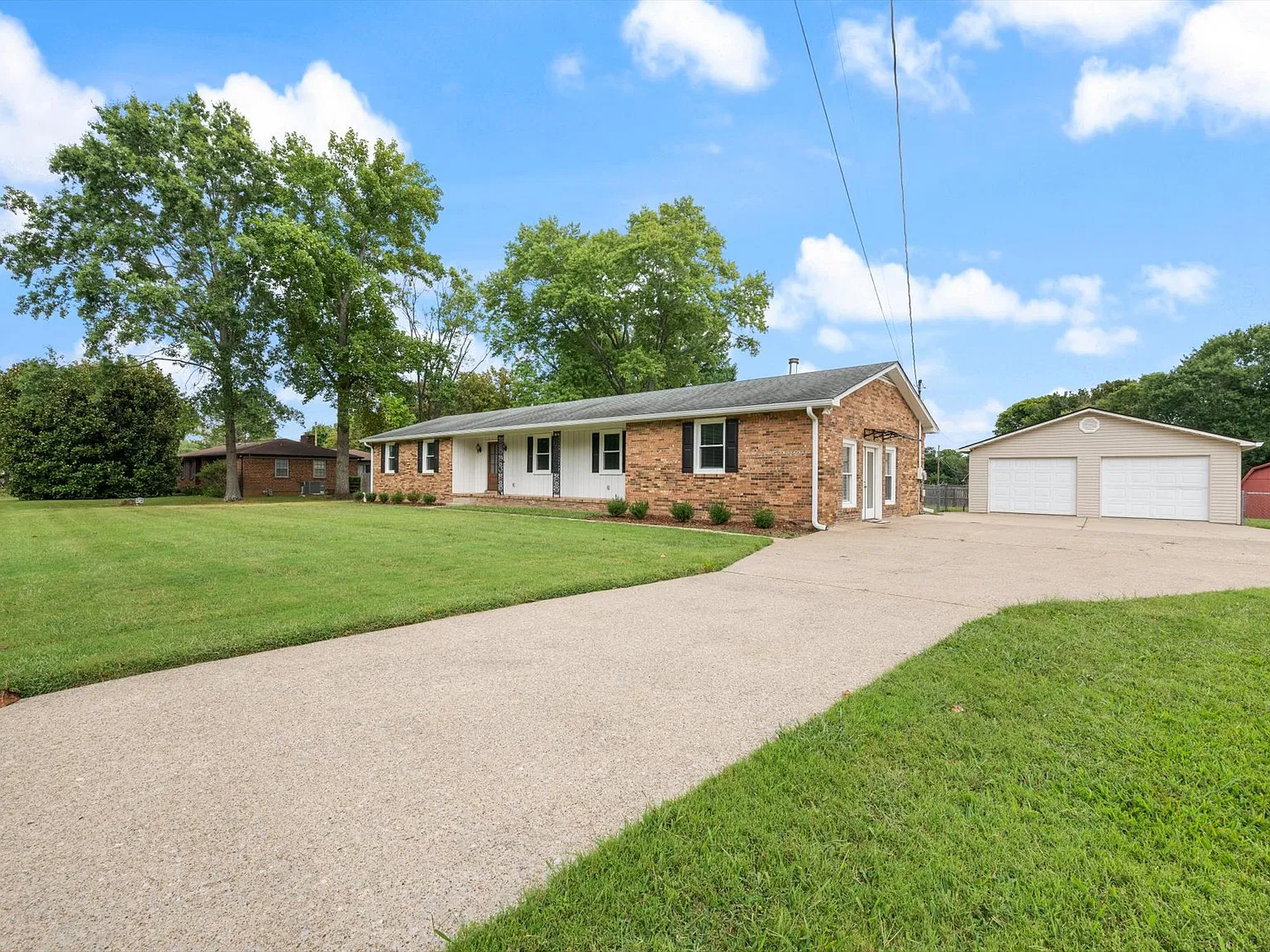 3 bed, 1950 sqft, $3,200 — Photo 4