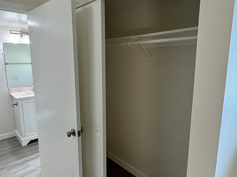 Magnolia Manor — Photo 18
