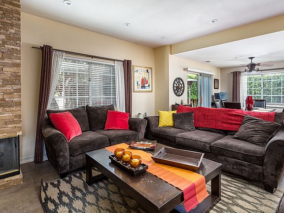 4th image of 90 S Roosevelt Ave APT 114